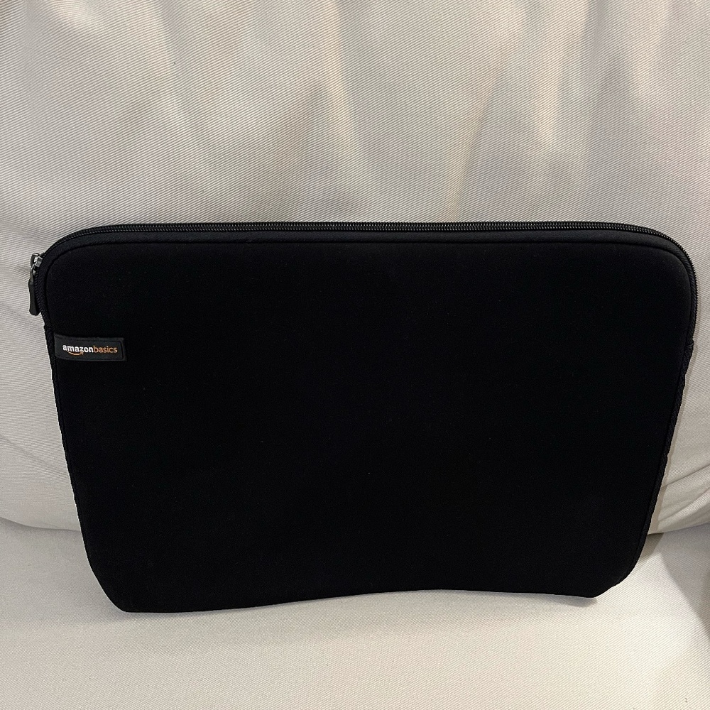 Soft Laptop Sleeve, Protective Case with Zipper